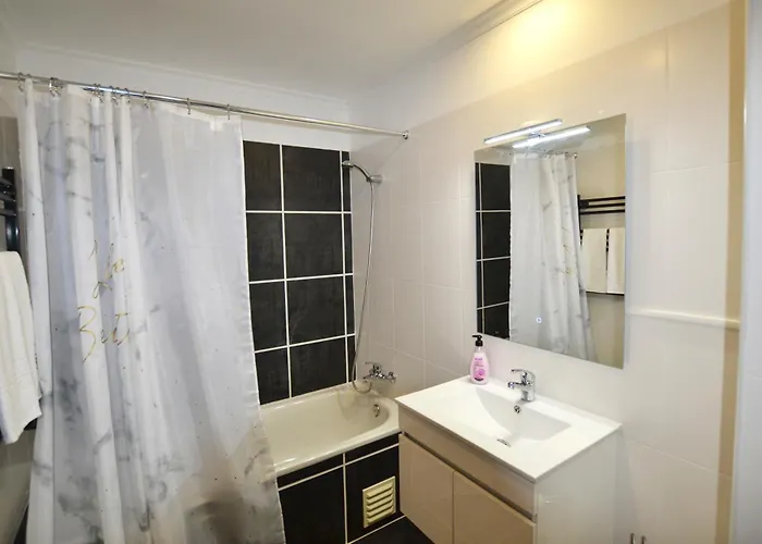 Avo Manela By Algest *